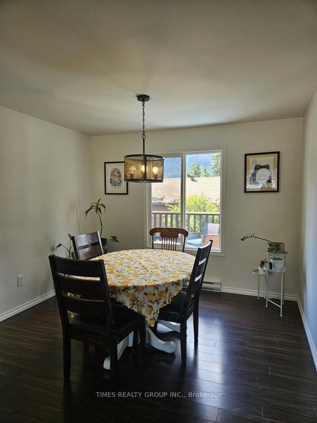 606 Gillis Avenue • Out of Area, BC photo 6