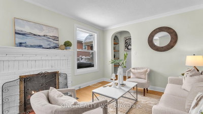727 Whetter Avenue • London South, ON photo 5
