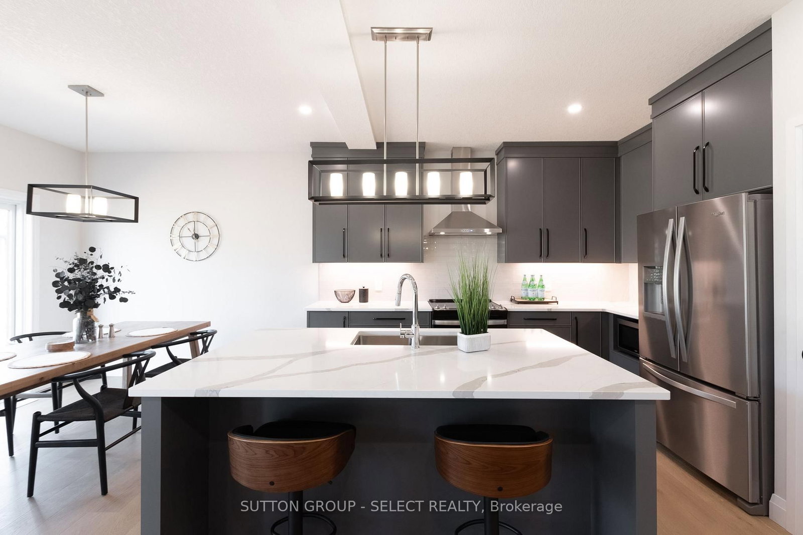 6342 HEATHWOODS Avenue • London South, ON photo 10