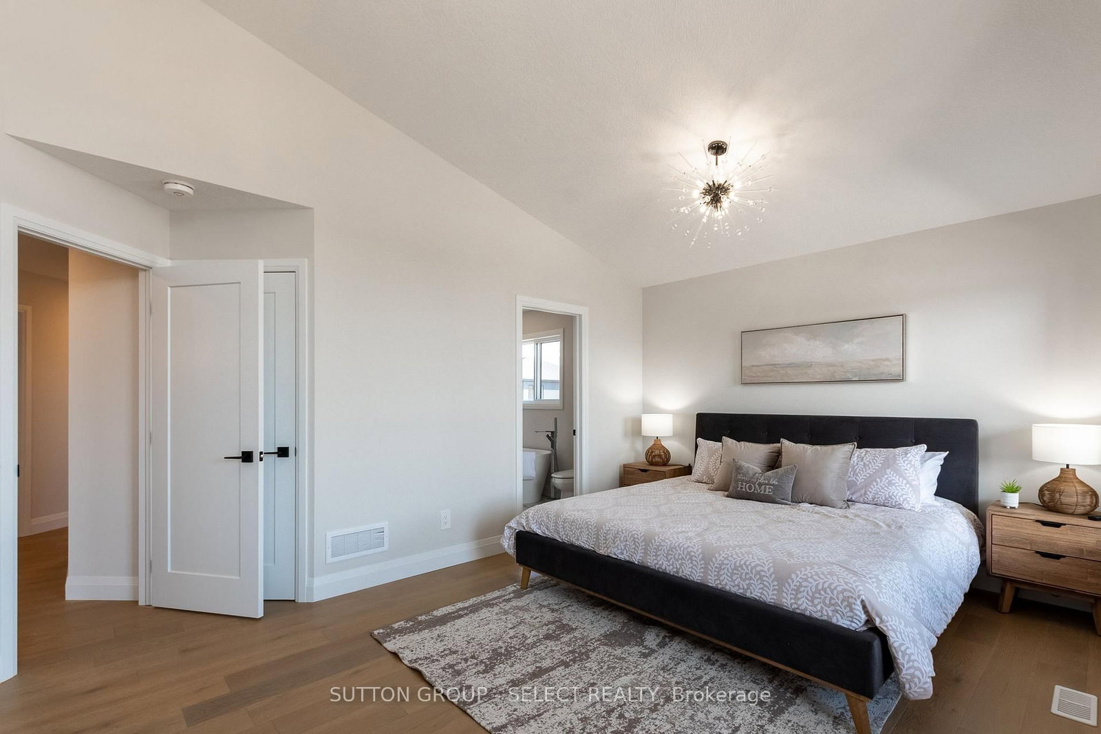 6342 HEATHWOODS Avenue • London South, ON photo 17