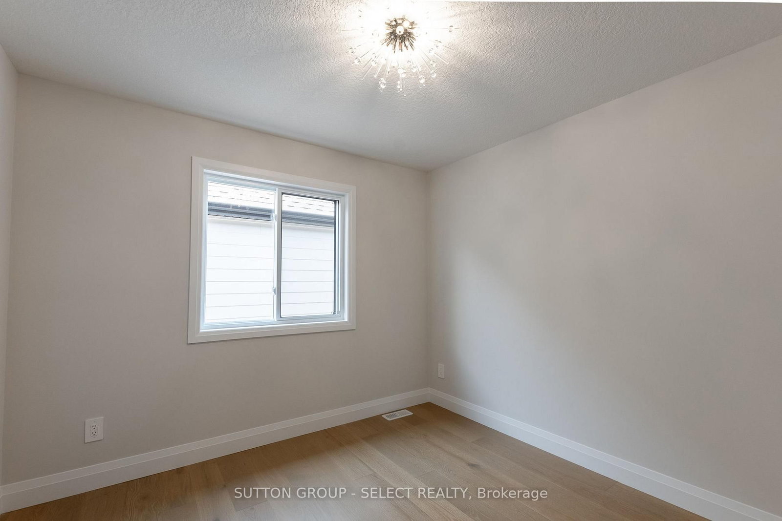 6342 HEATHWOODS Avenue • London South, ON photo 22