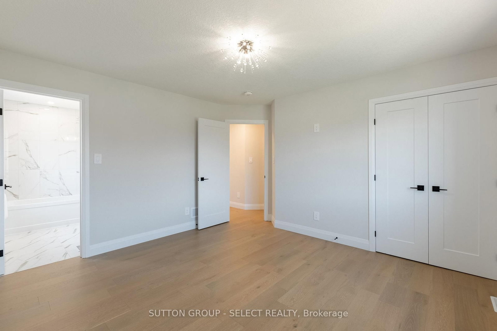 6342 HEATHWOODS Avenue • London South, ON photo 24