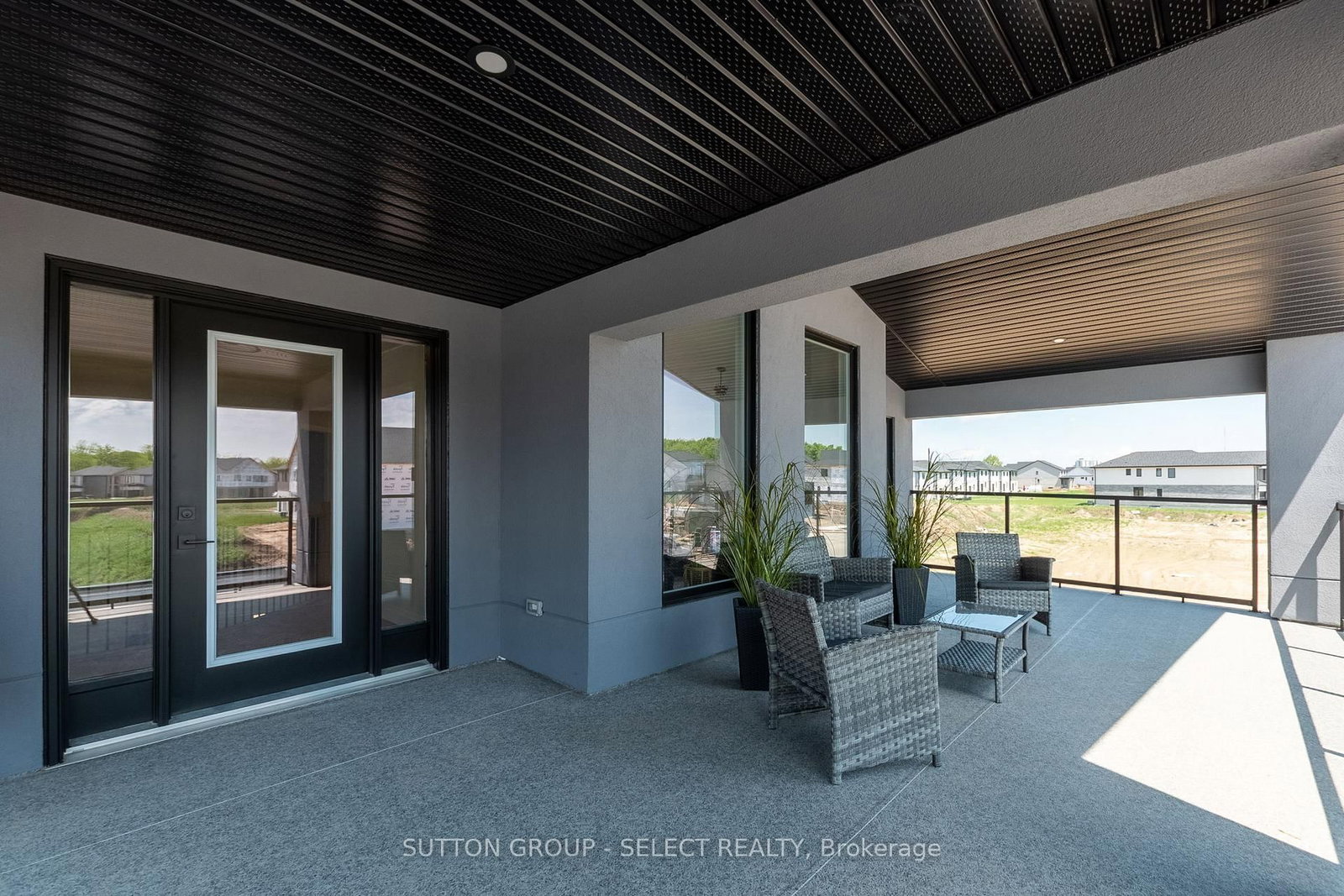 6342 HEATHWOODS Avenue • London South, ON photo 32
