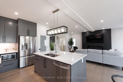 6342 HEATHWOODS Avenue • London South, ON photo 9