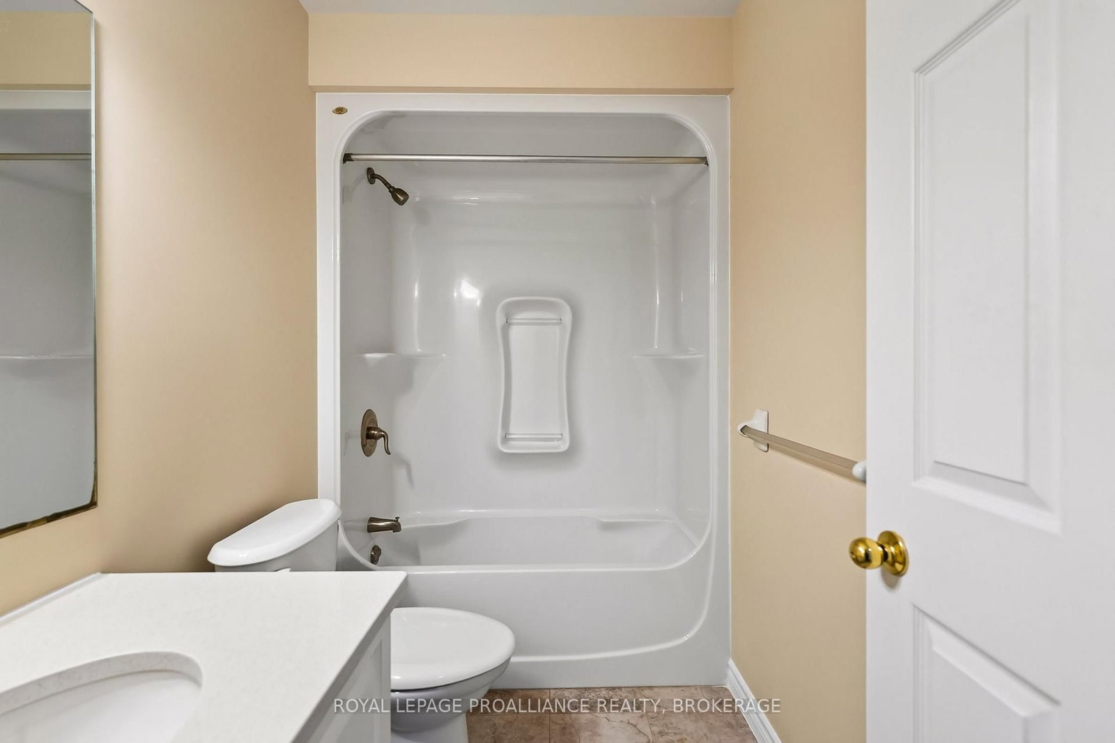 1097 Crossfield Avenue • Kingston, ON photo 15