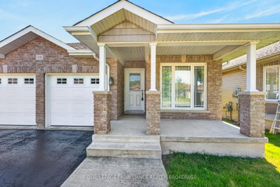 1097 Crossfield Avenue • Kingston, ON photo 2