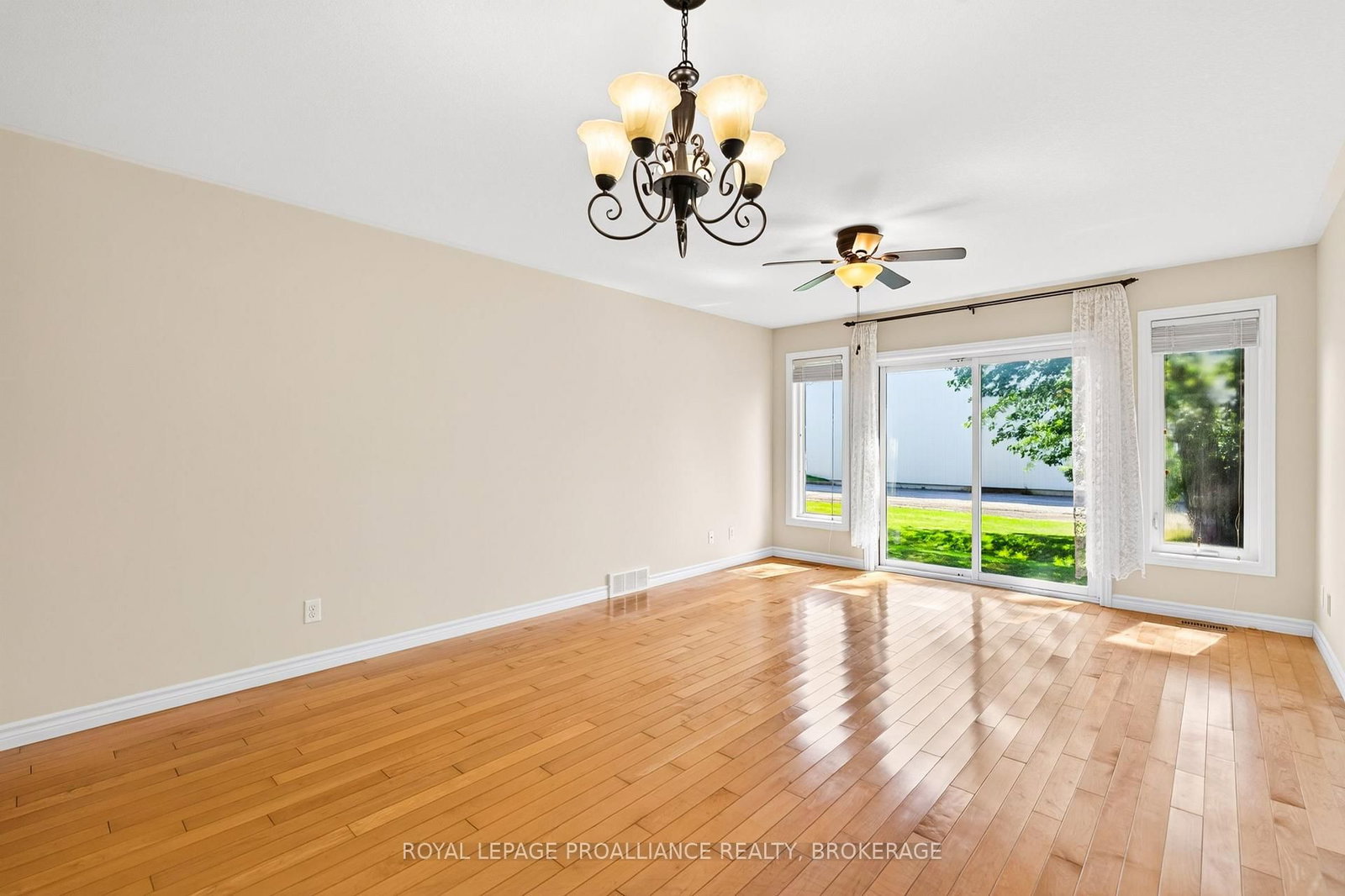 1097 Crossfield Avenue • Kingston, ON photo 22