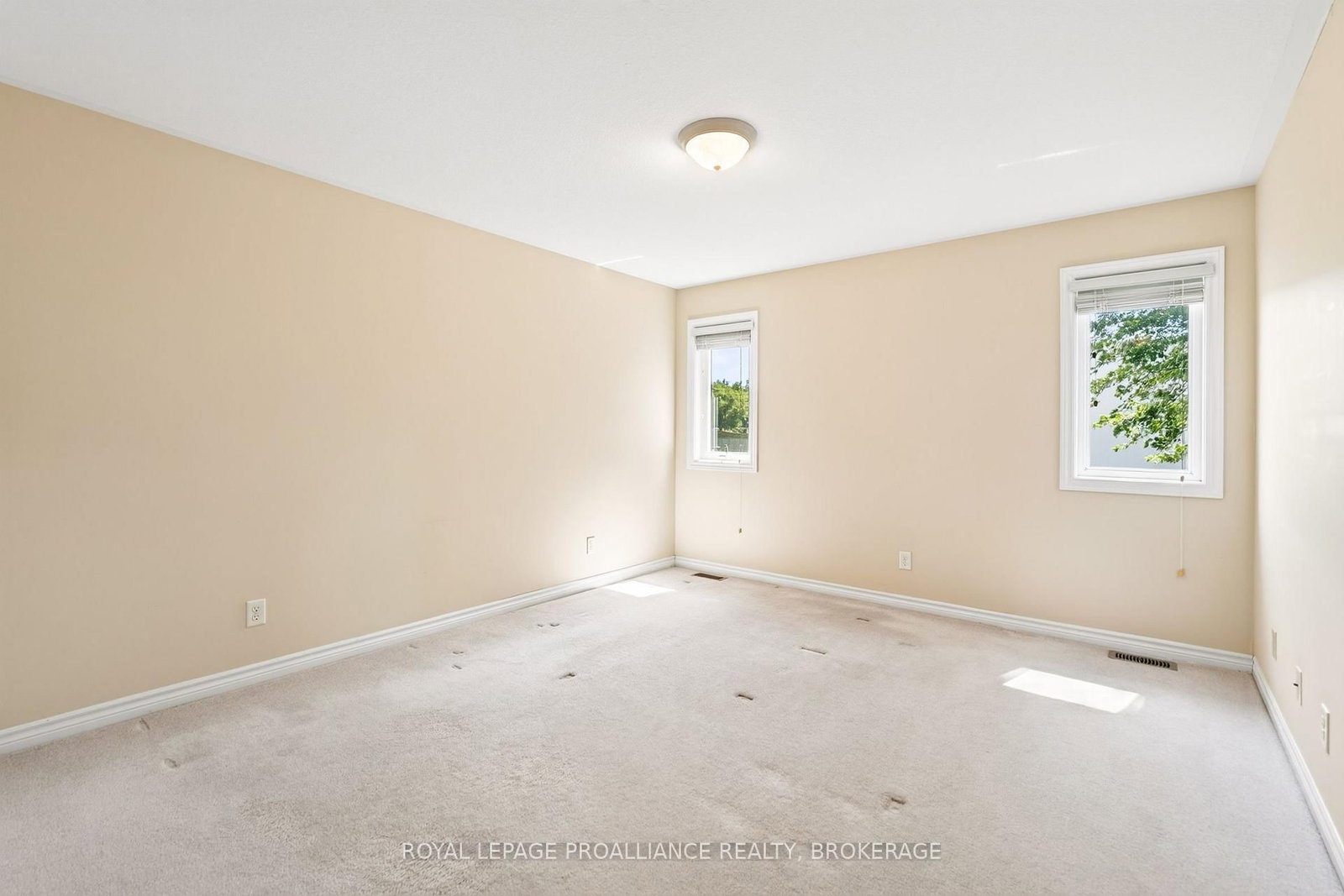 1097 Crossfield Avenue • Kingston, ON photo 27