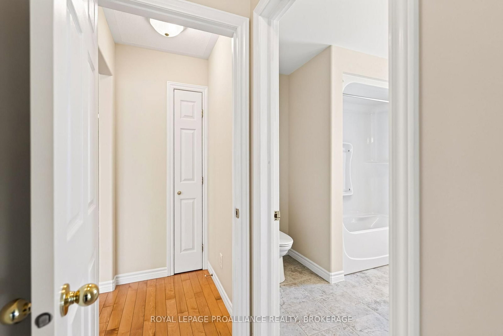 1097 Crossfield Avenue • Kingston, ON photo 30