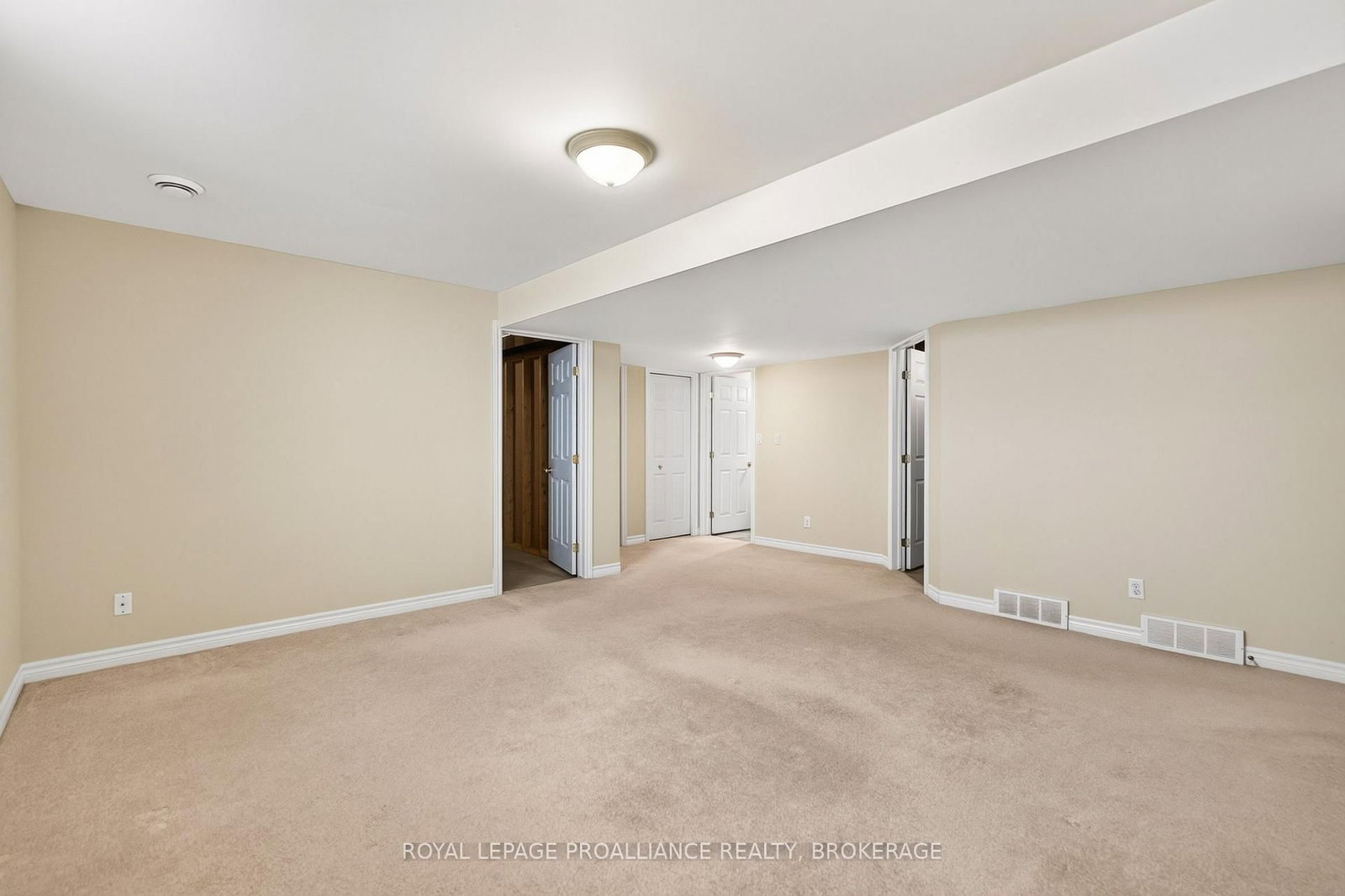 1097 Crossfield Avenue • Kingston, ON photo 37