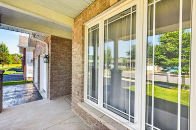 1097 Crossfield Avenue • Kingston, ON photo 4