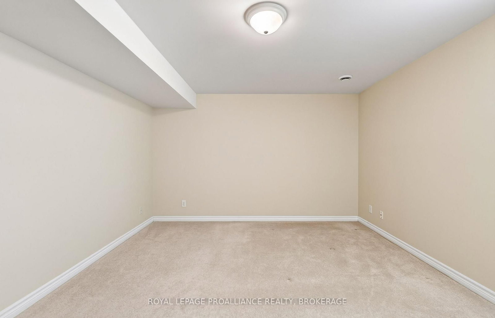 1097 Crossfield Avenue • Kingston, ON photo 41
