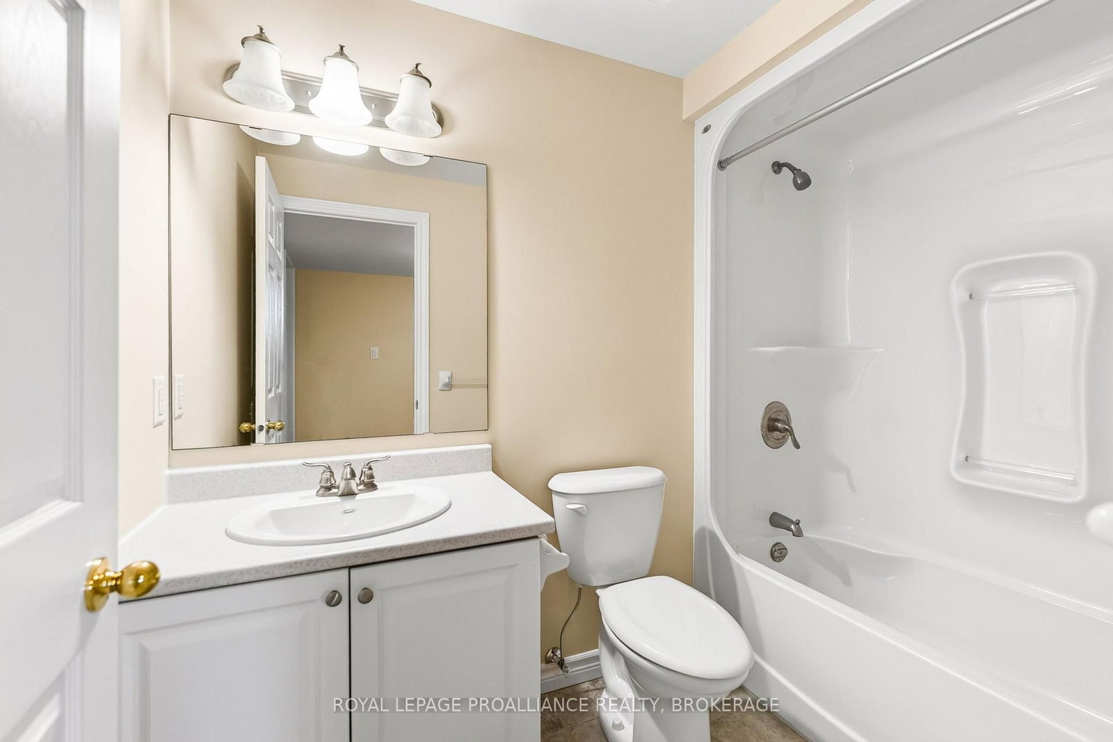 1097 Crossfield Avenue • Kingston, ON photo 42