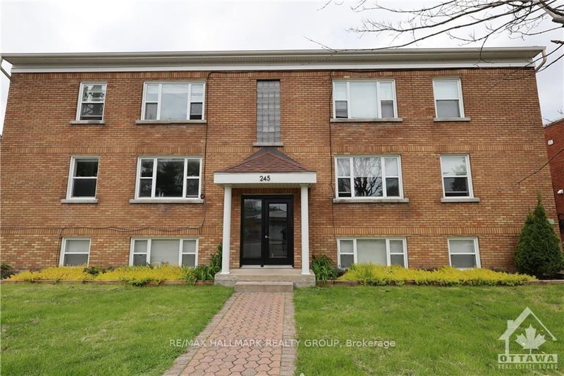 1 - 245 DES PERES BLANCS Avenue