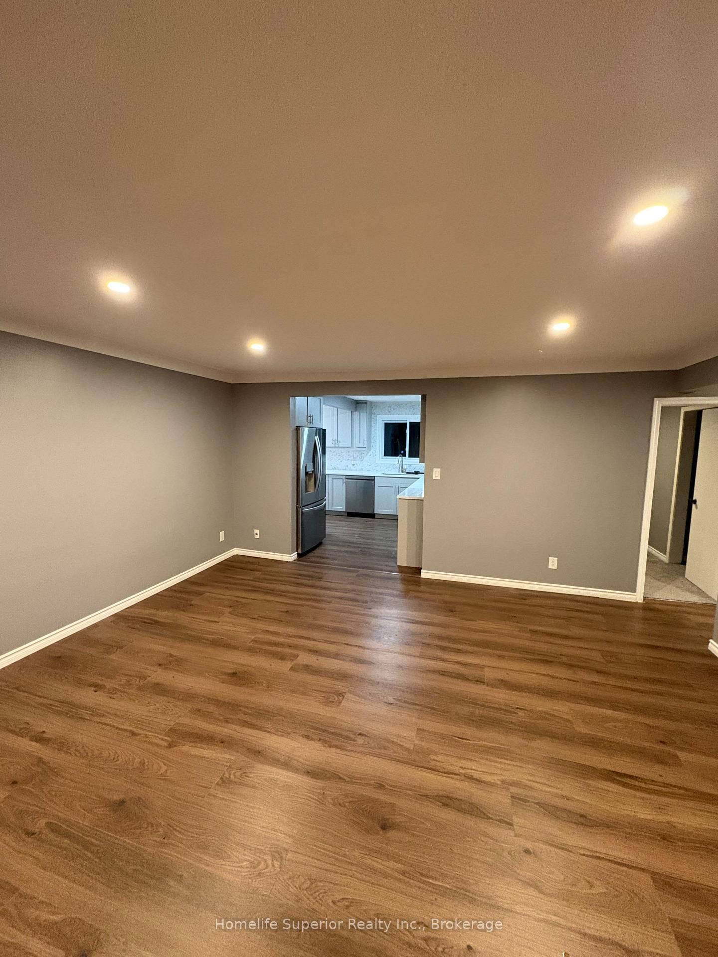 41 Whiltshire Drive — photo 3