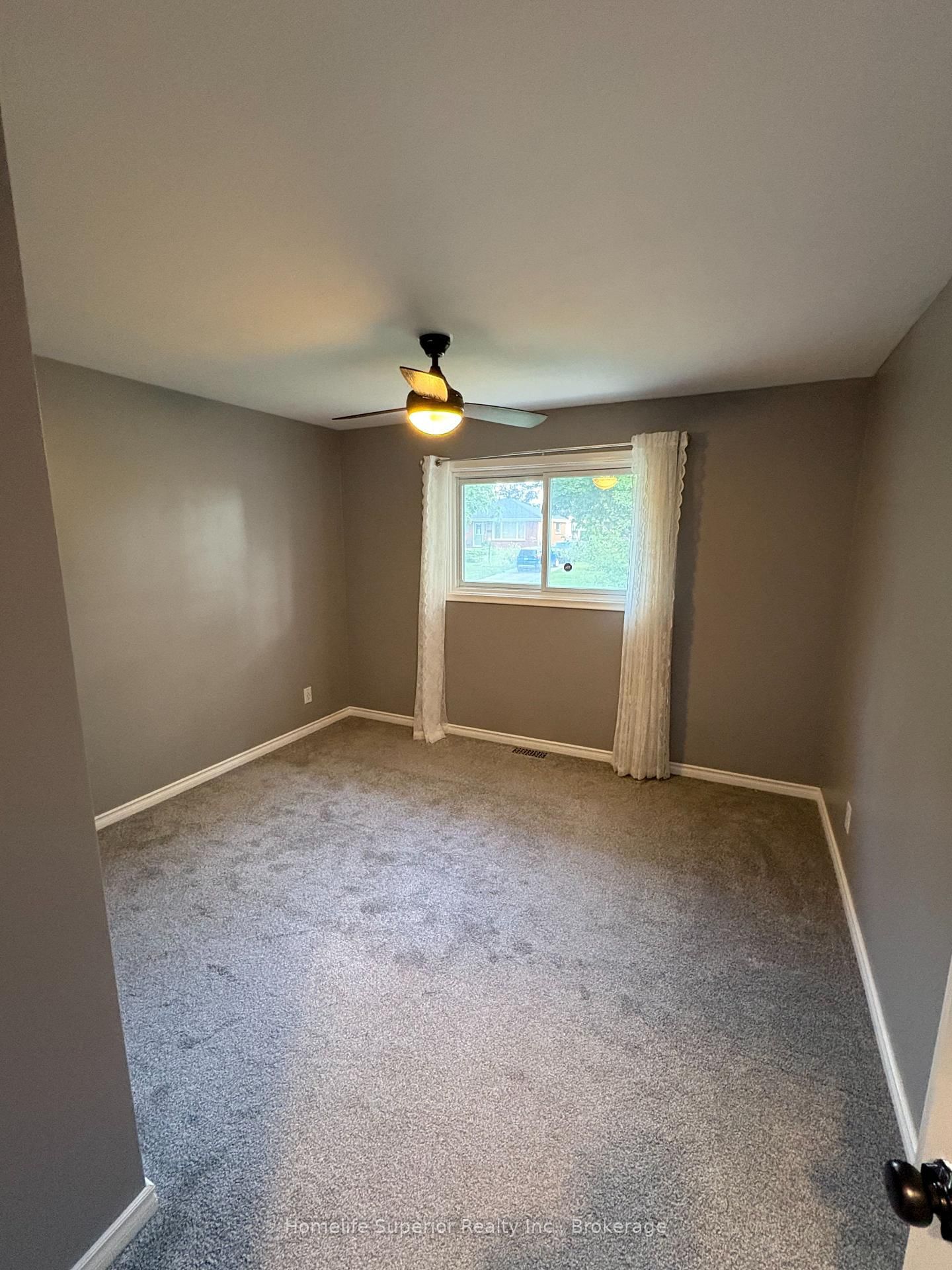 41 Whiltshire Drive N • Brantford, ON photo 6