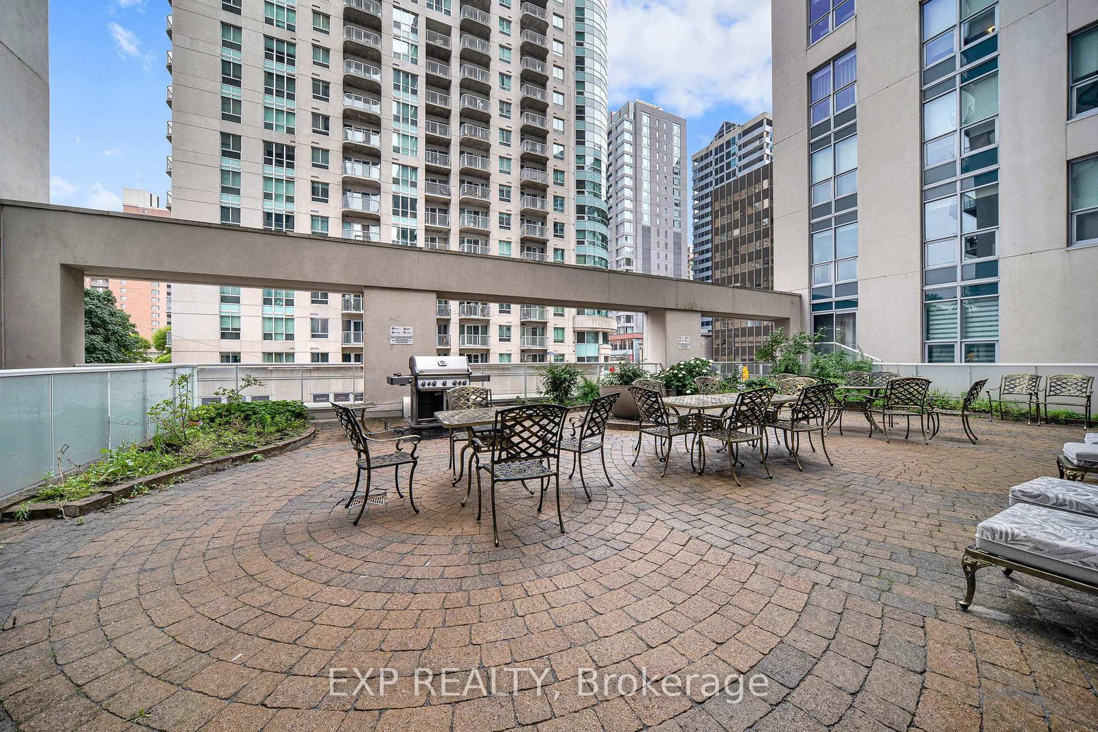 195 Besserer Street • #1405 • Ottawa, ON photo 24