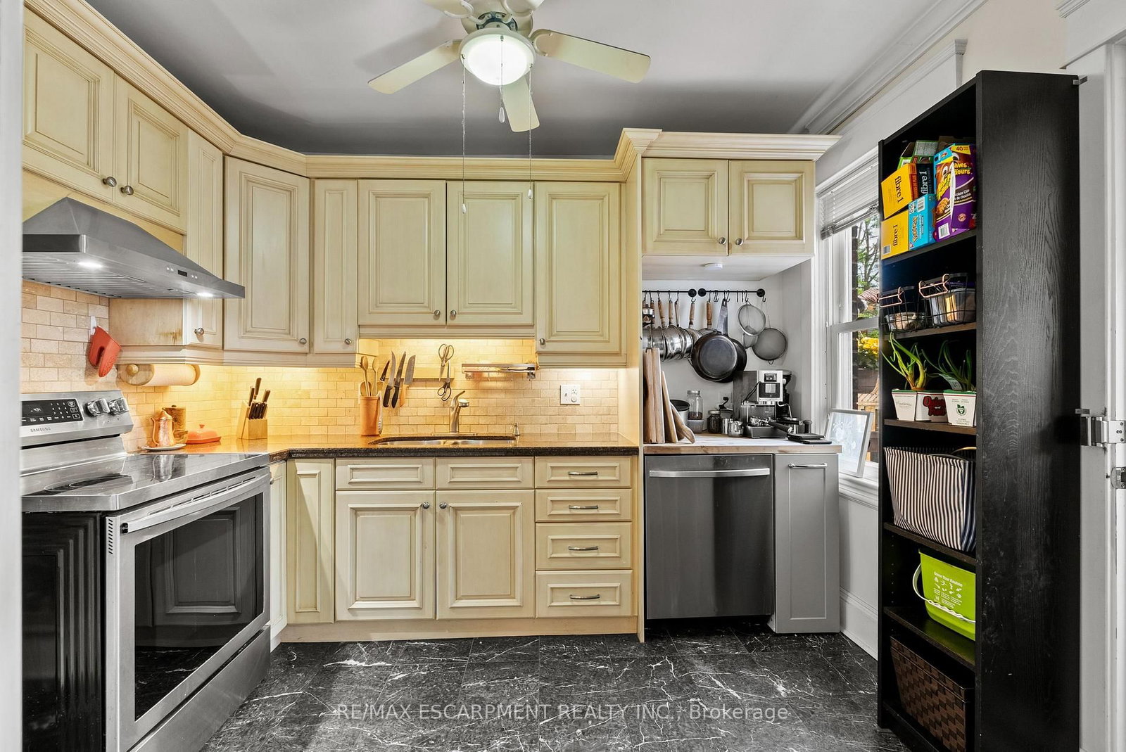 260 STINSON Crescent • Hamilton, ON photo 15