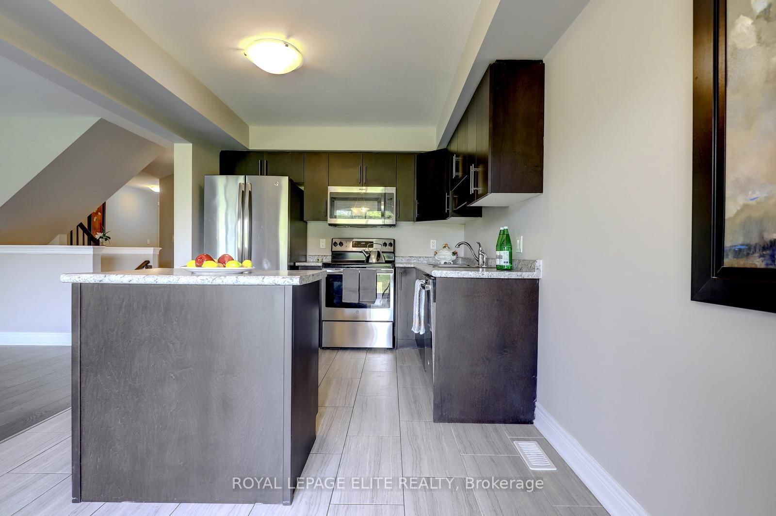 8025 COLE Court • Niagara Falls, ON photo 13