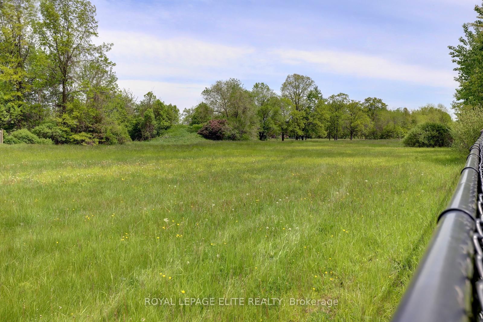 8025 COLE Court • Niagara Falls, ON photo 33
