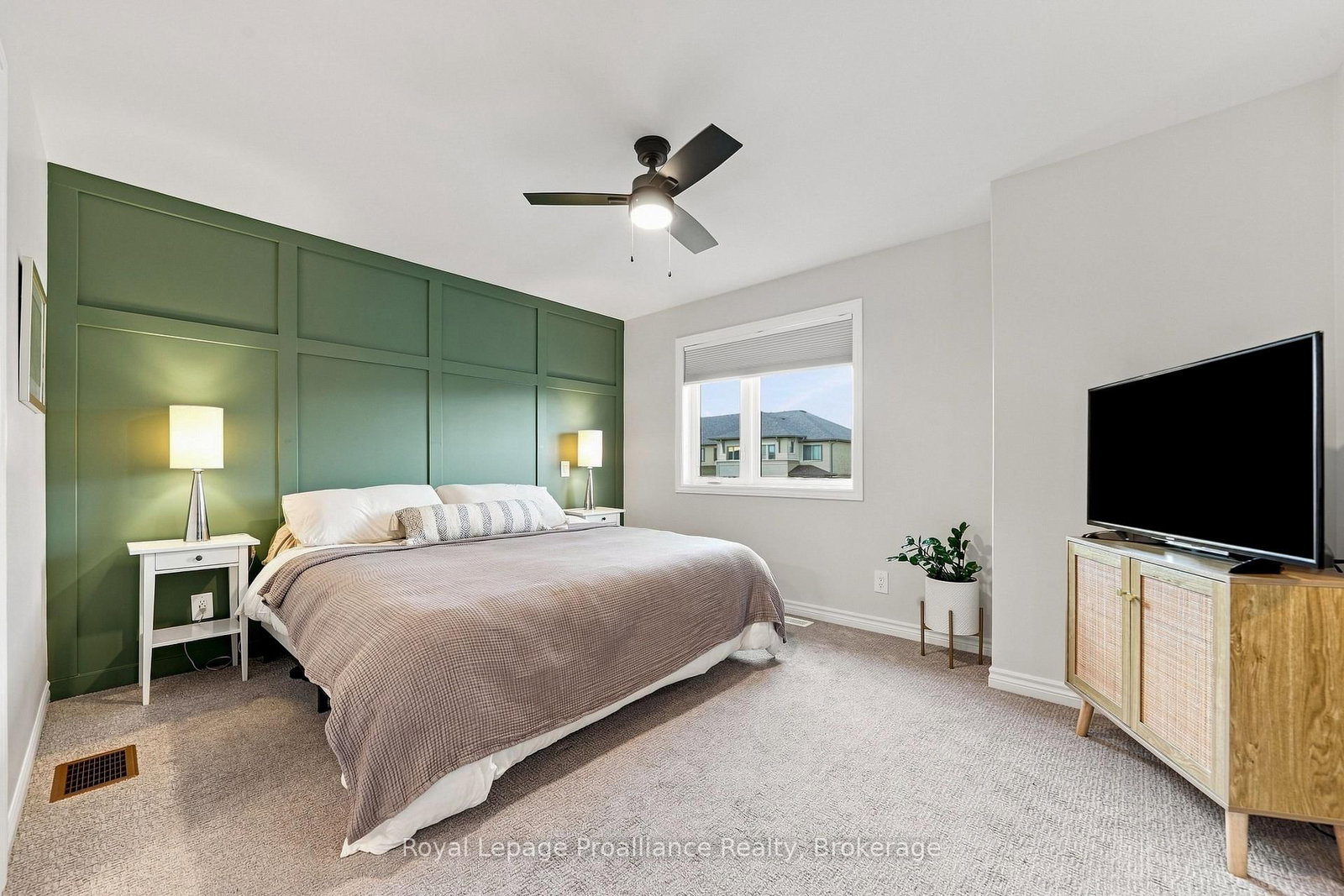 14 Otonabee Street • Belleville, ON photo 19