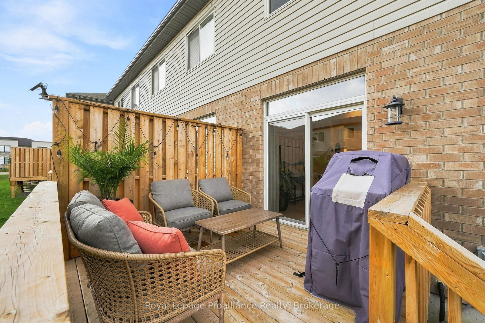14 Otonabee Street • Belleville, ON photo 25