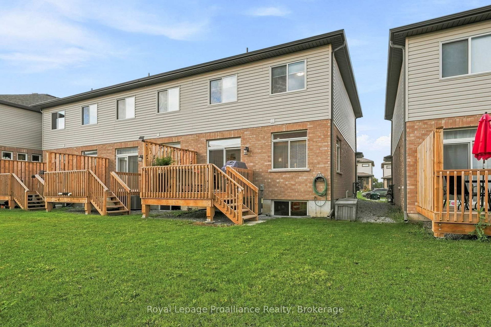 14 Otonabee Street • Belleville, ON photo 27