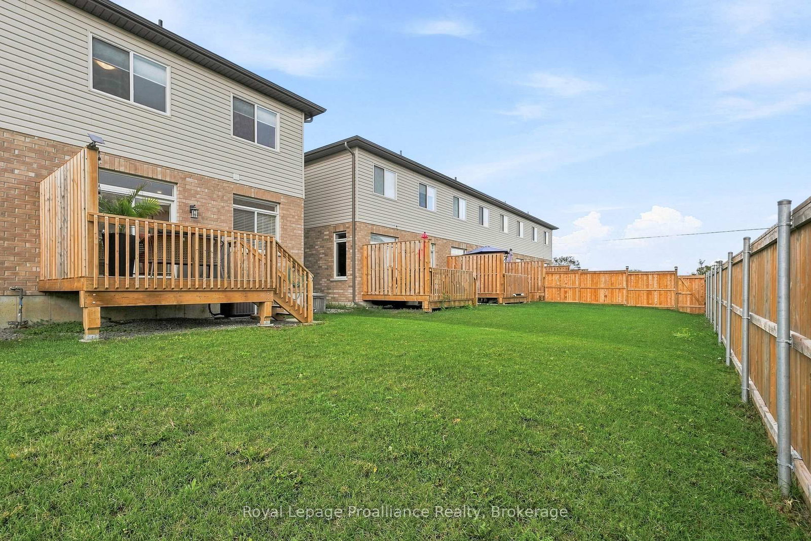 14 Otonabee Street • Belleville, ON photo 28