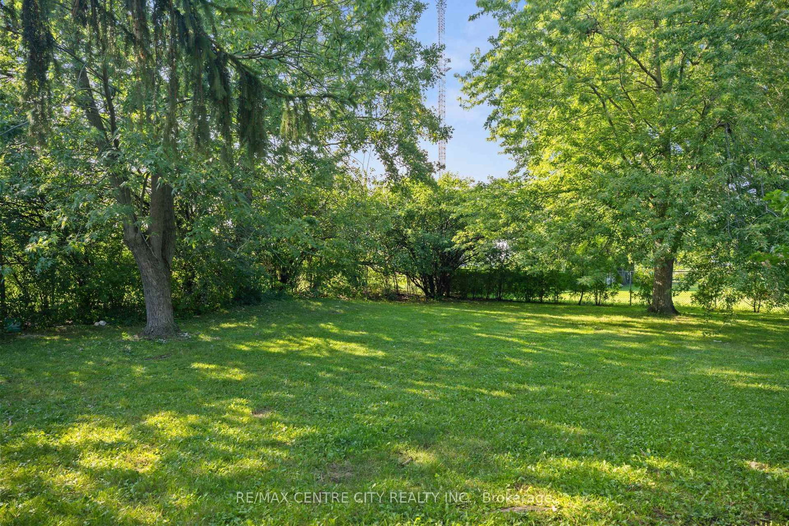 135 Belmont Drive • #20 • London South, ON photo 18