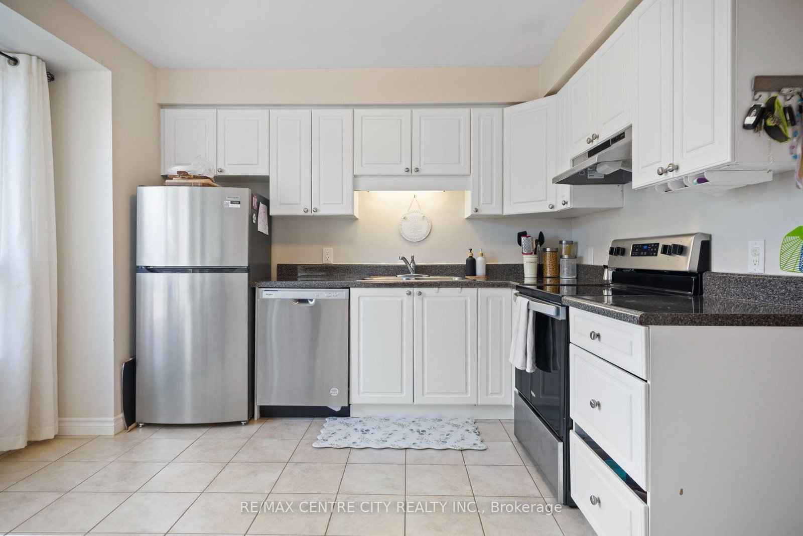 135 Belmont Drive • #20 • London South, ON photo 4