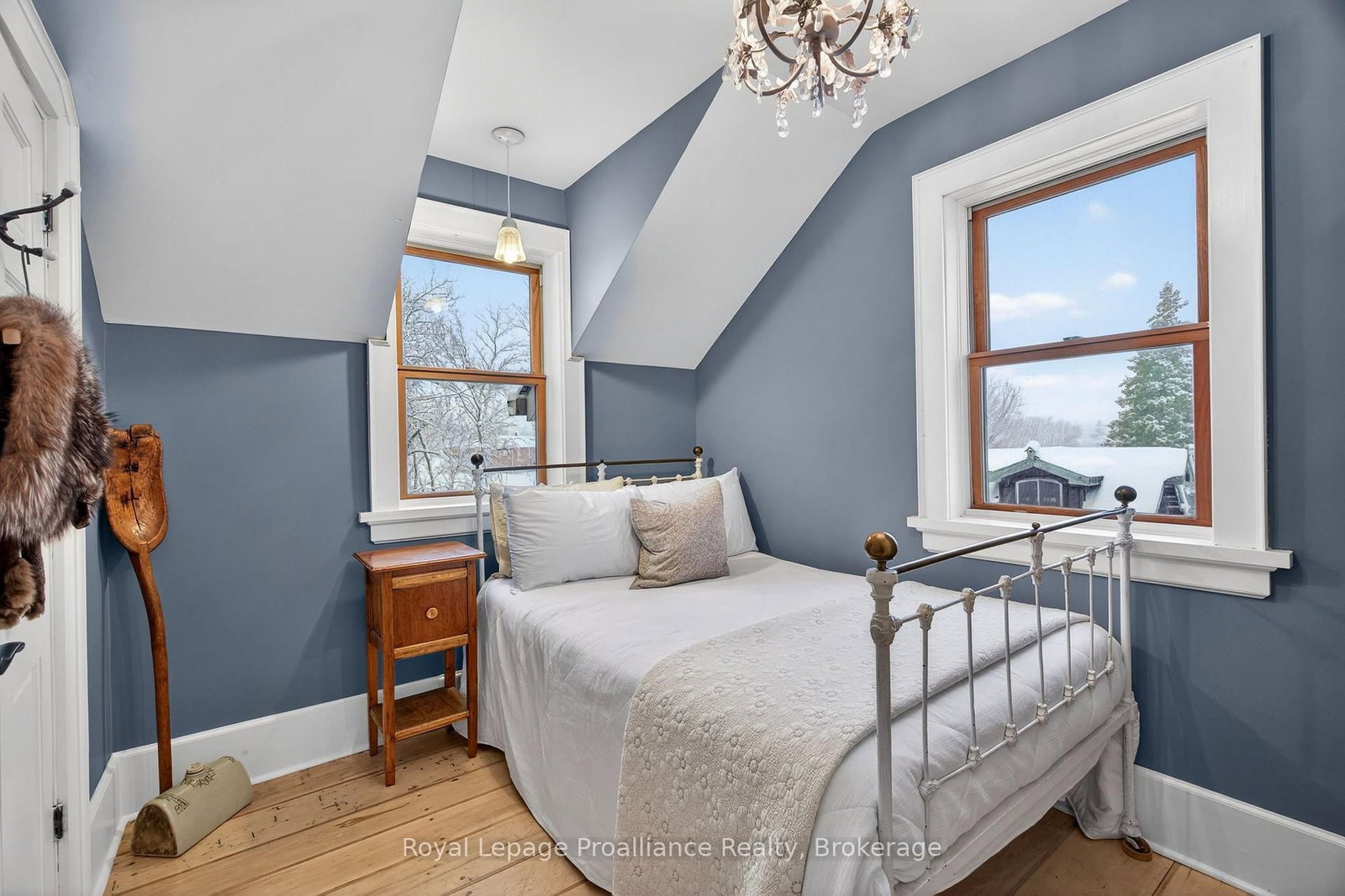 7802 Piccadilly Road • Godfrey, ON photo 20