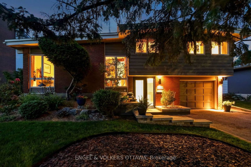 1131 Cameo Drive