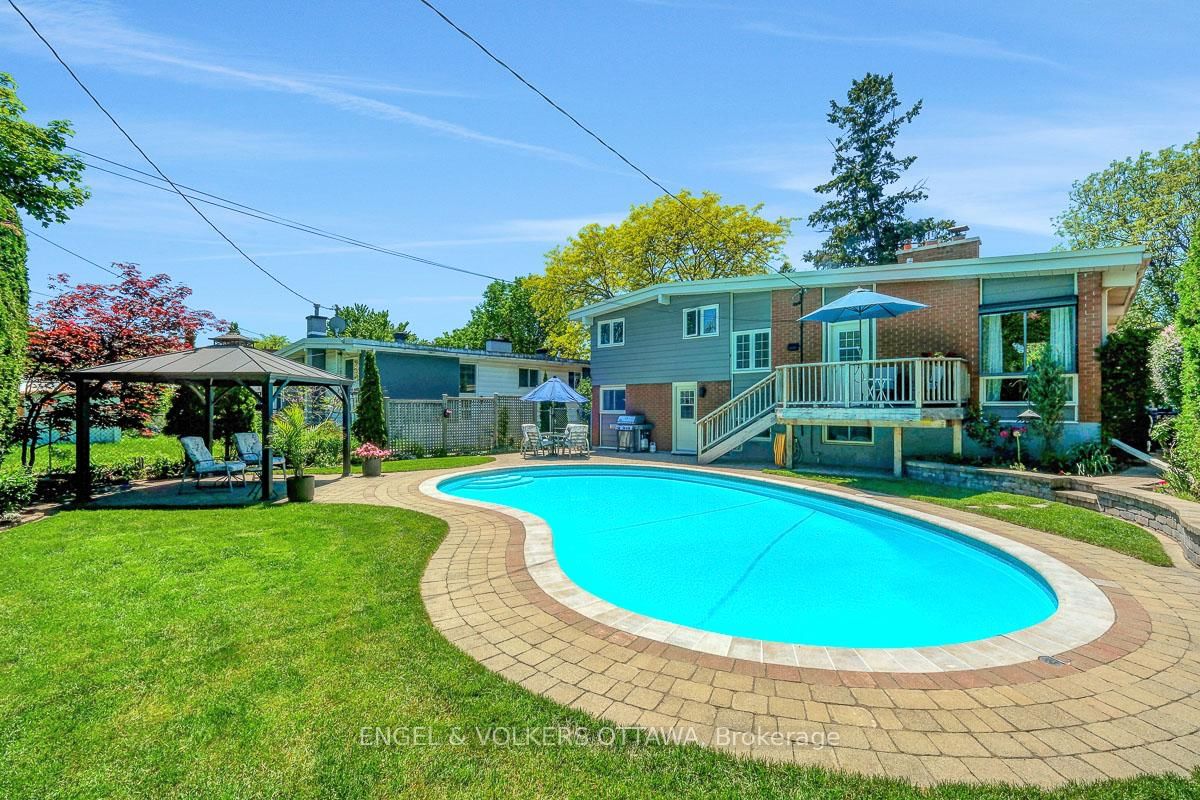 1131 Cameo Drive • Ottawa, ON photo 47