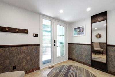 1131 Cameo Drive • Ottawa, ON photo 8