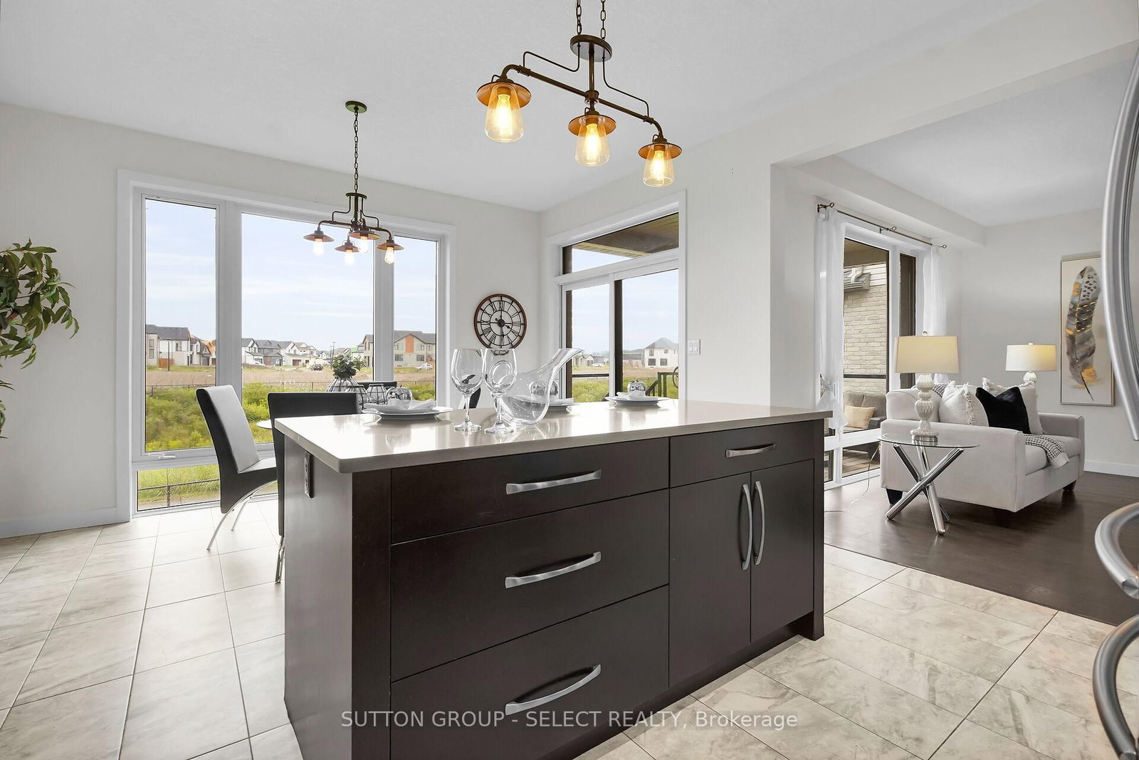 2080 Wateroak Drive • London North, ON photo 12
