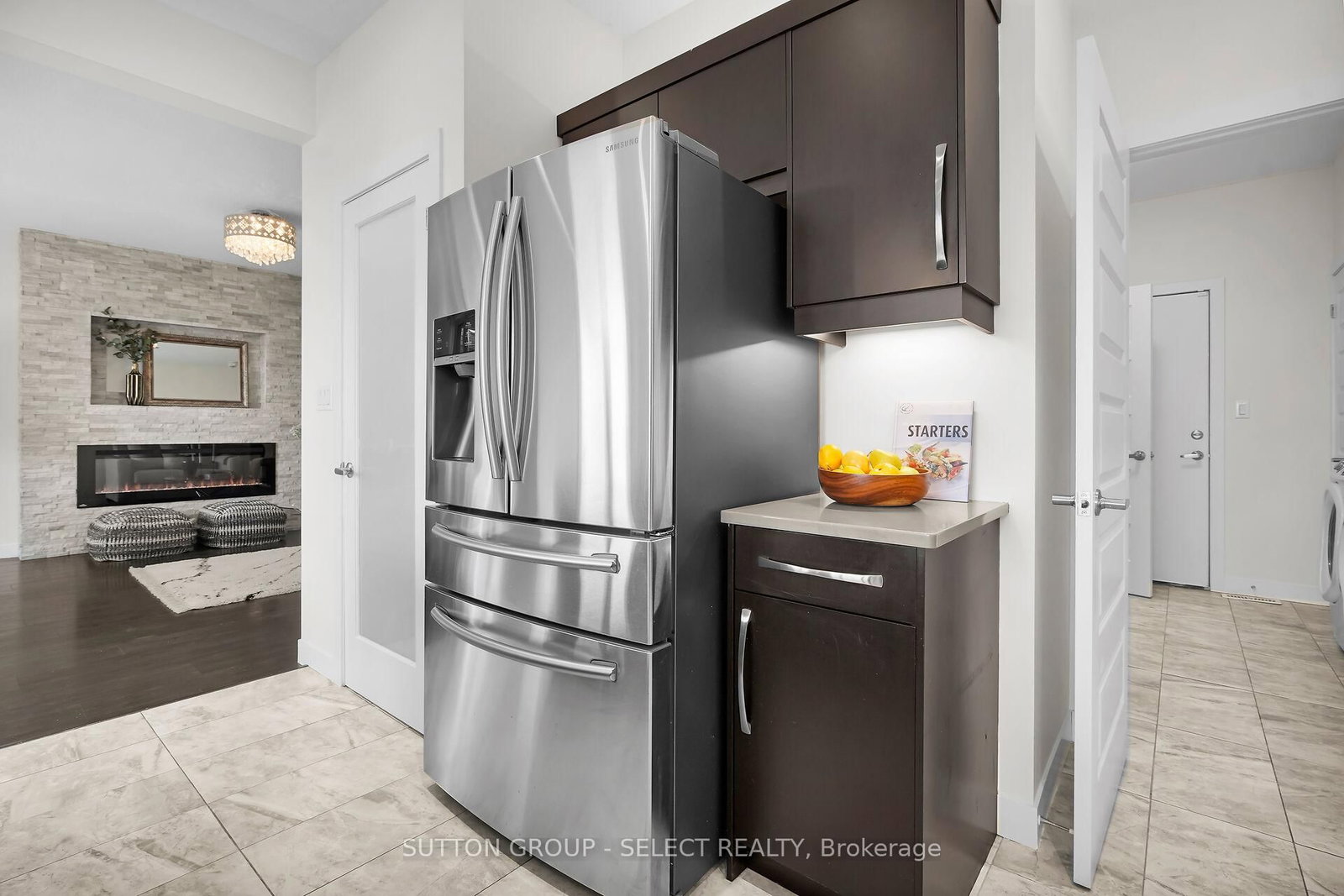 2080 Wateroak Drive • London North, ON photo 13