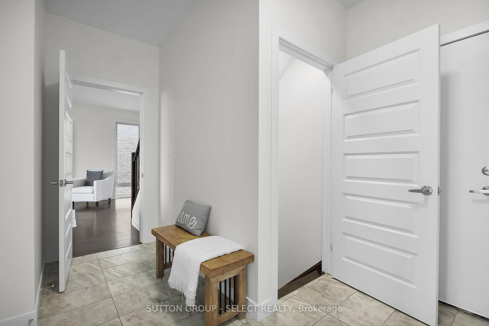 2080 Wateroak Drive • London North, ON photo 17