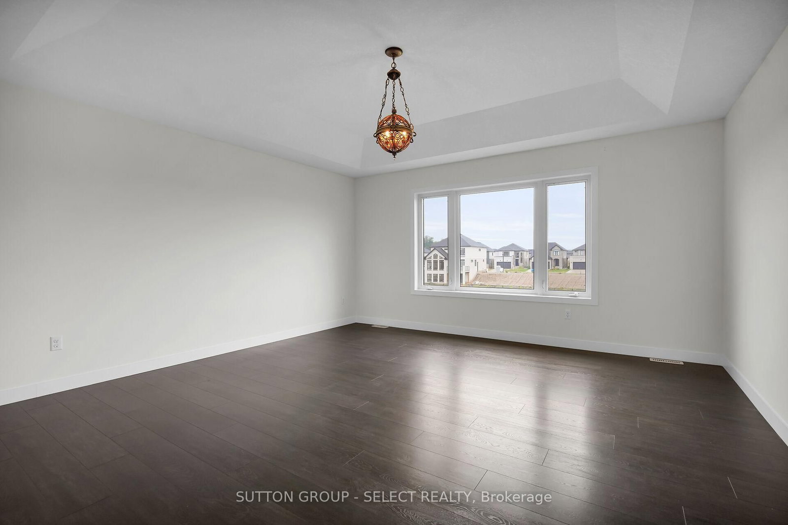 2080 Wateroak Drive • London North, ON photo 18