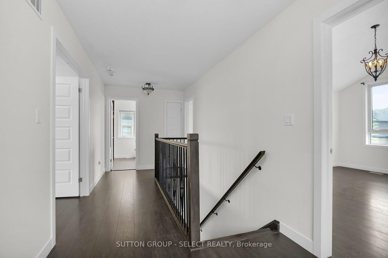 2080 Wateroak Drive • London North, ON photo 30