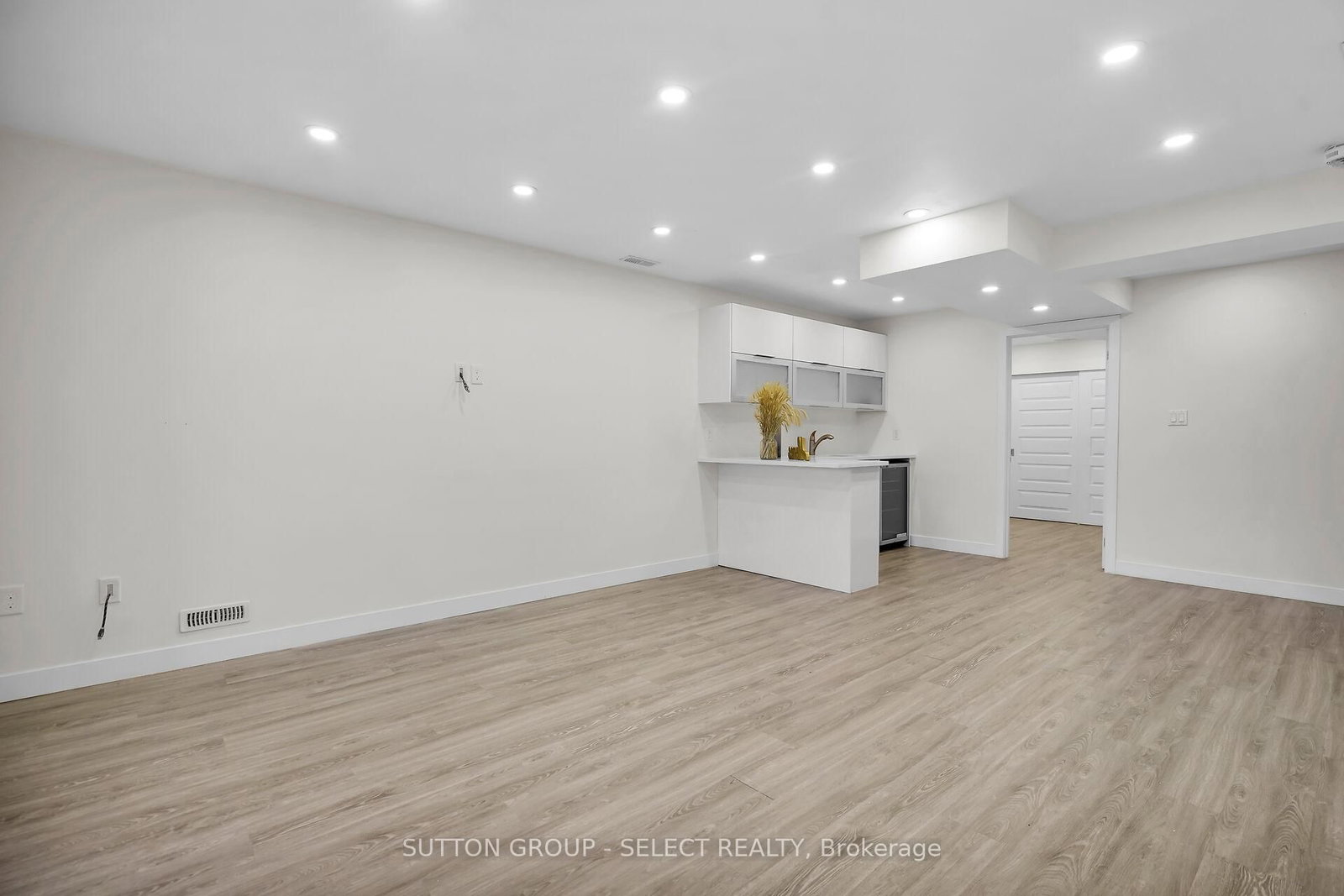 2080 Wateroak Drive • London North, ON photo 35