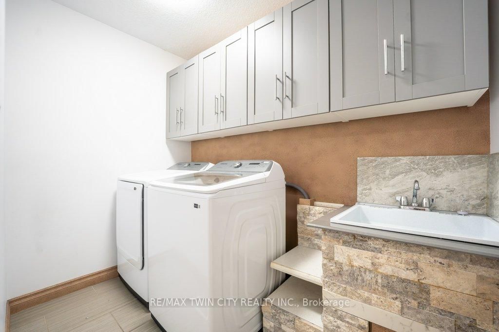 110 Activa Avenue • #E33 • Kitchener, ON photo 11