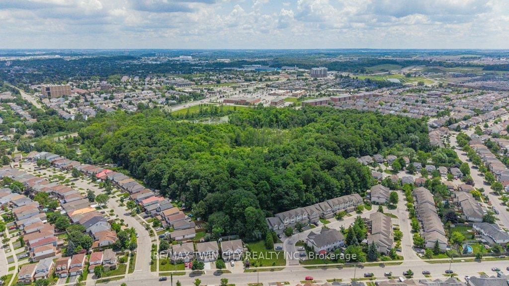 110 Activa Avenue • #E33 • Kitchener, ON photo 34