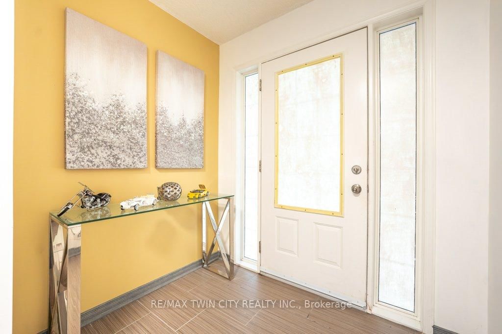 110 Activa Avenue • #E33 • Kitchener, ON photo 5