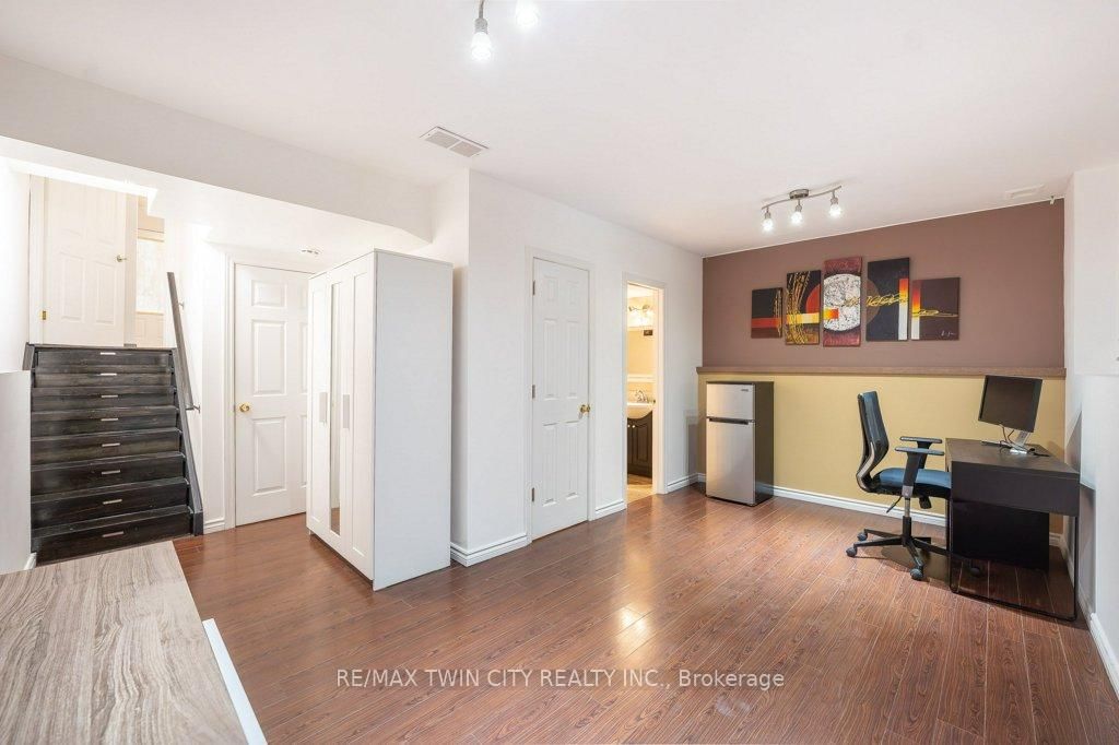 110 Activa Avenue • #E33 • Kitchener, ON photo 7