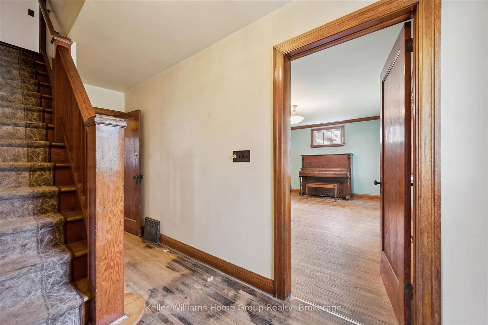 20 Water Street W • Centre Wellington, ON photo 8