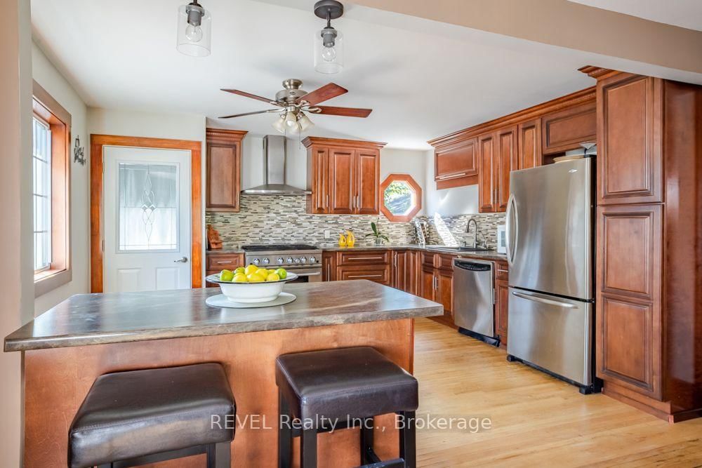 272 High Street • Fort Erie, ON photo 17