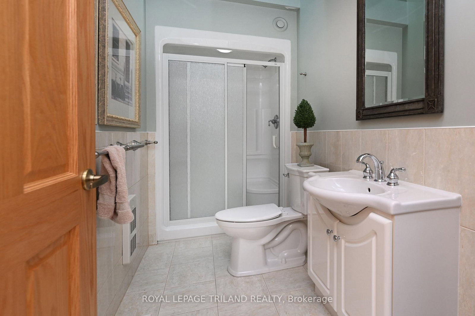 7154 Talbot Trail • Chatham-Kent, ON photo 13