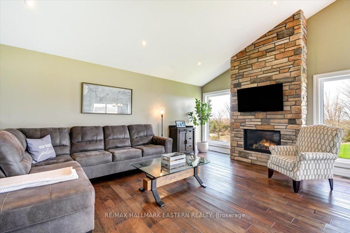 80 Round Lake Road • Havelock-Belmont-Methuen, ON photo 12