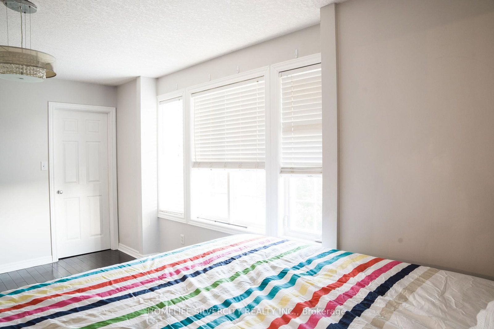 685 North Leaksdale Circle • London South, ON photo 15