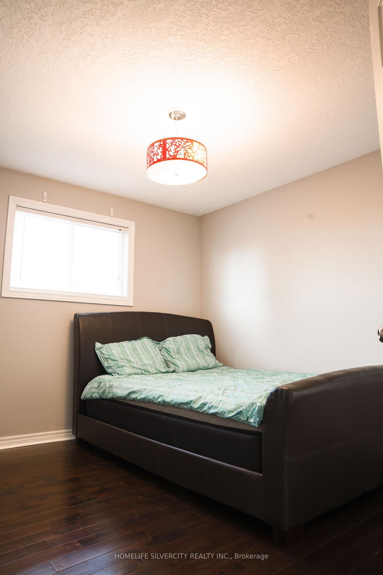 685 North Leaksdale Circle • London South, ON photo 21